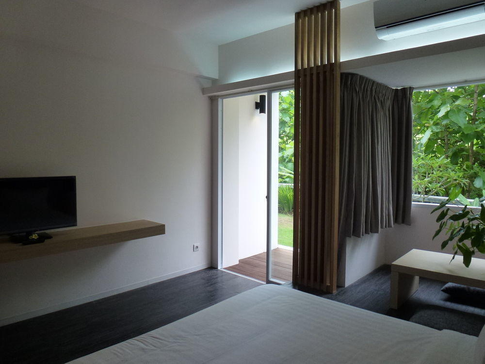Allia Residence Нуса-Дуа Экстерьер фото